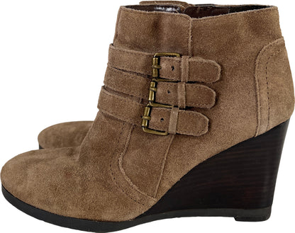 Franco Sarto Women’s Brown Suede Buckle Accent Wedge Booties - 7.5 M