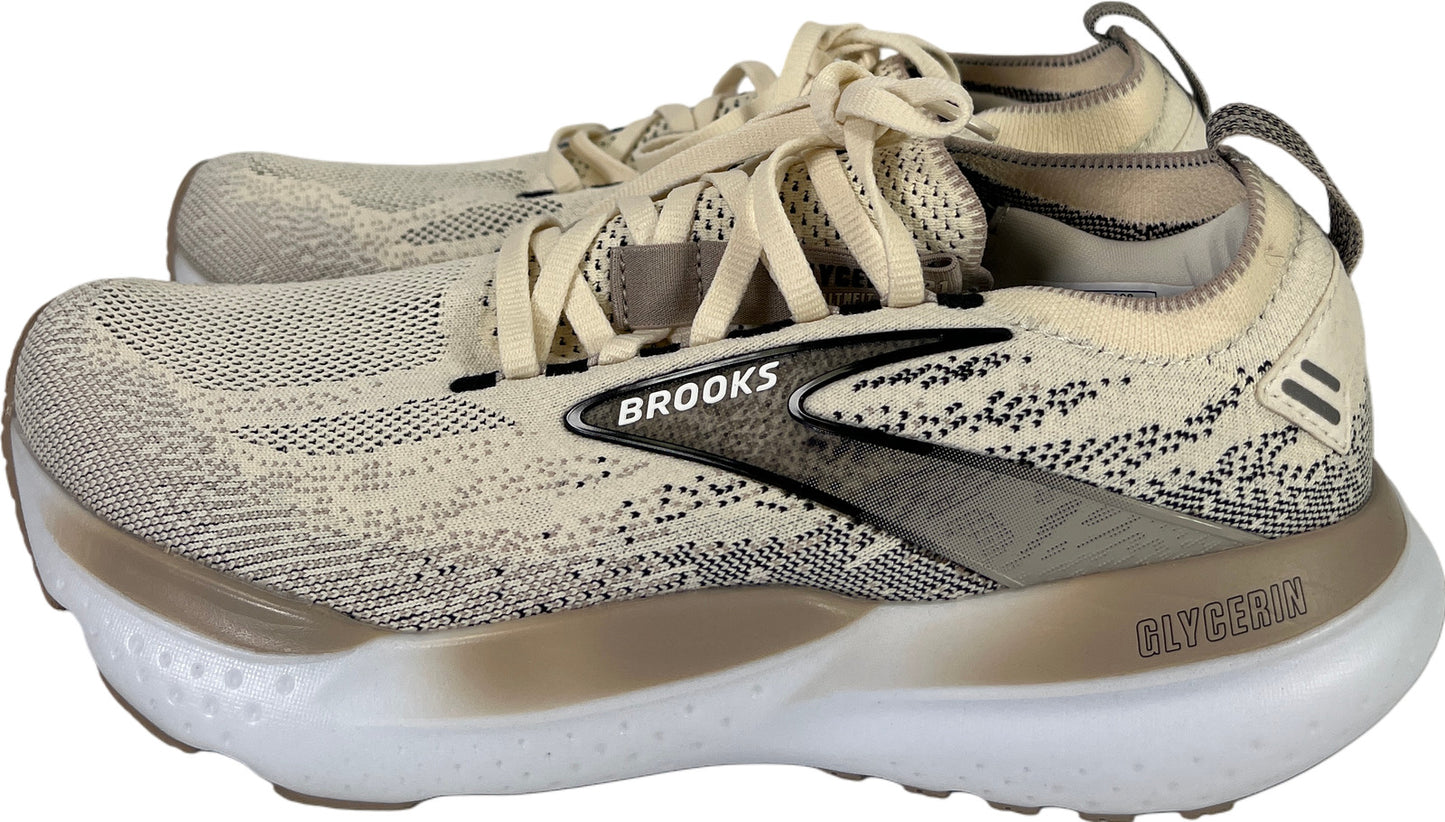 Brooks Women’s Beige Glycerin Stealth Fit Lace Up Running Shoes - 8