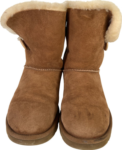 UGG Women’s Chestnut Brown One Bailey Button Short Shearling Boots - 8