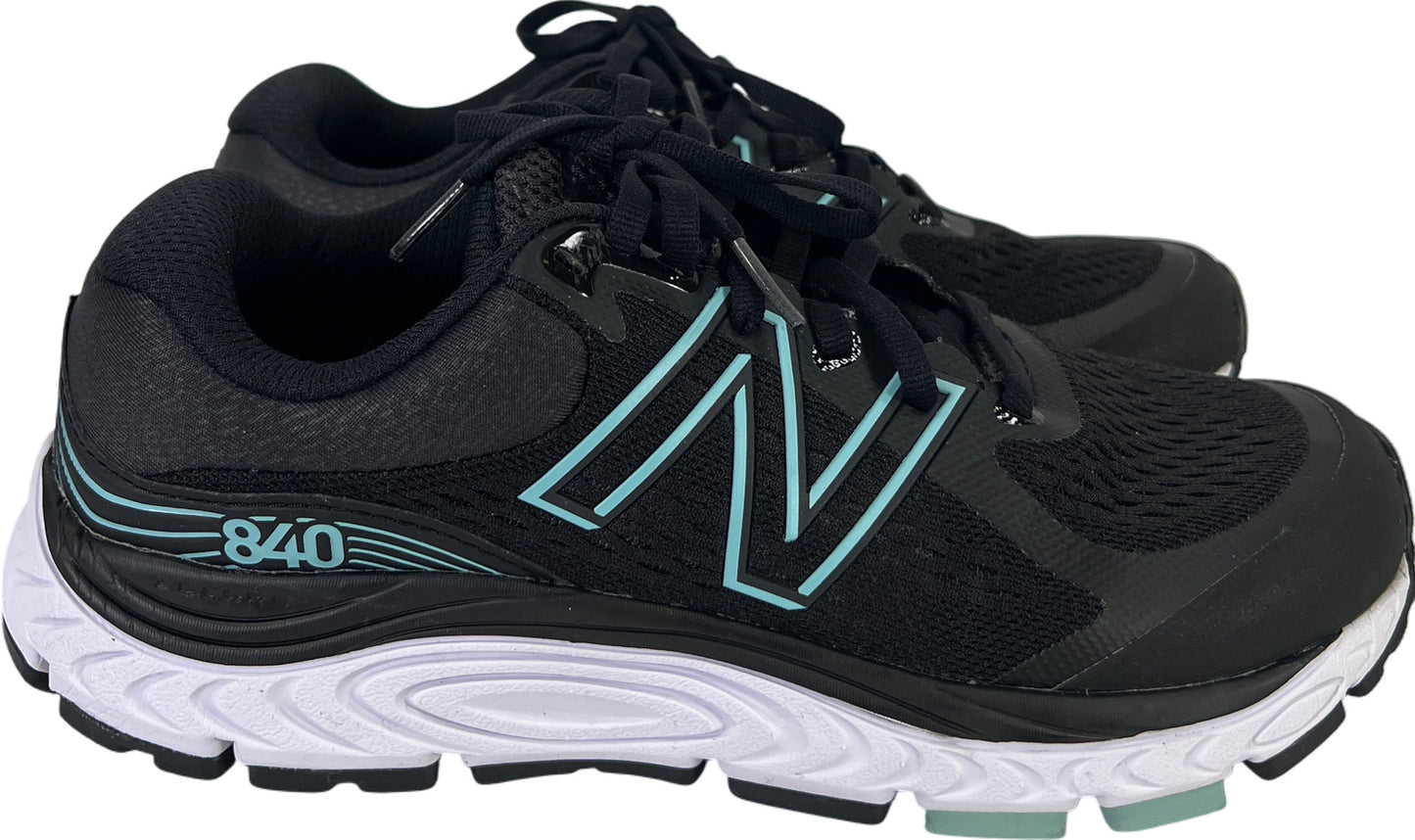 New Balance Women’s Black/Blue 840 Lace Up Athletic Shoes - 7.5