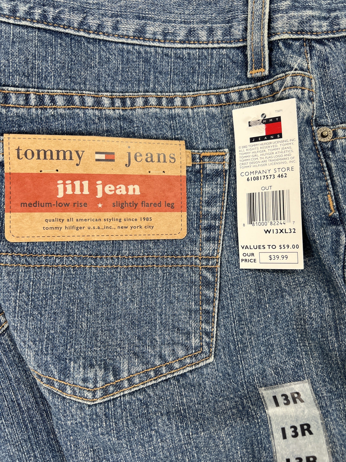 NEW Tommy Hilfiger Women’s Light Wash Jill Slightly Flared Leg Denim Jeans - 13R