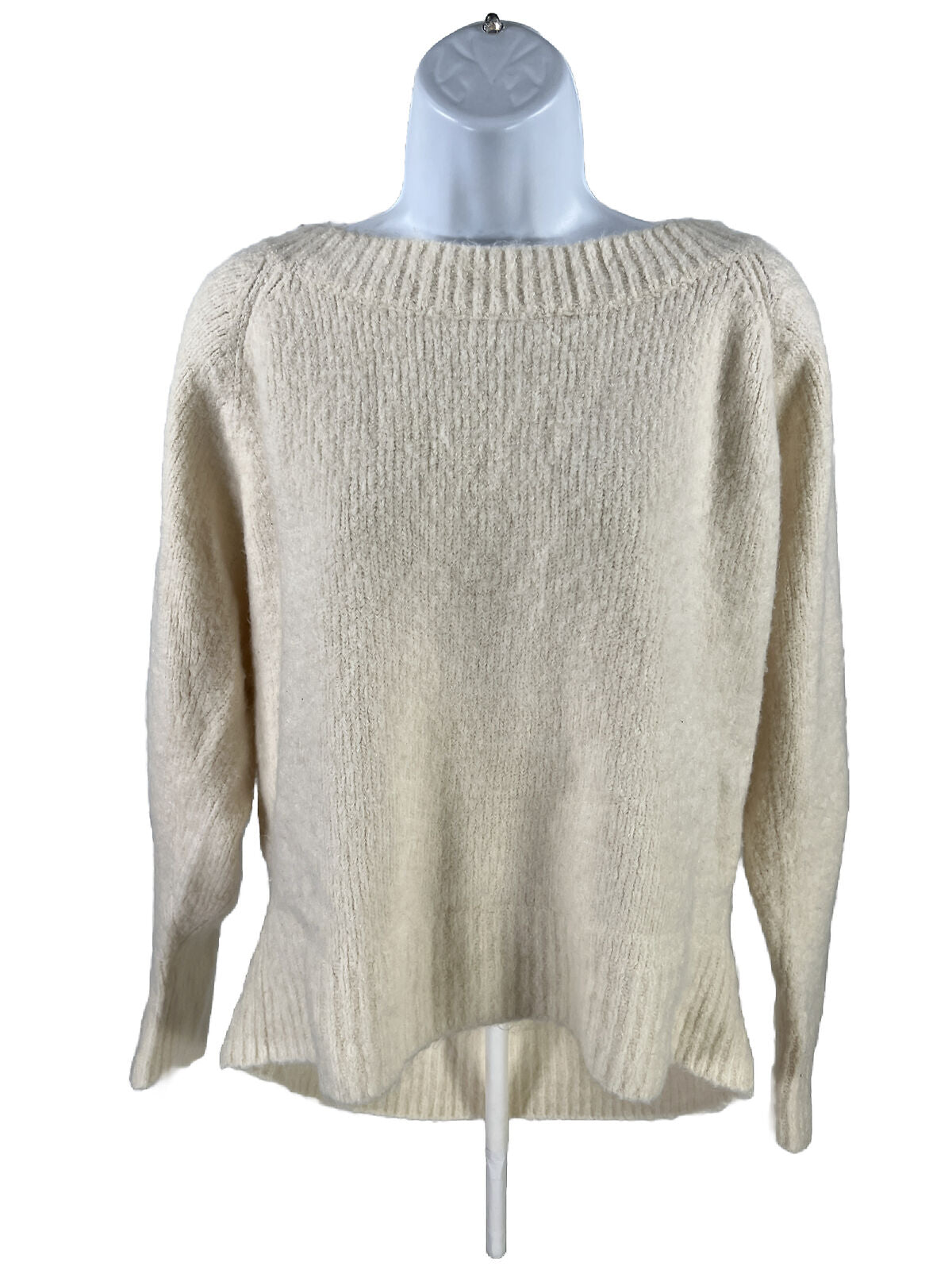 Victoria's Secret Women's Ivory Fuzzy Knit Sweater - L