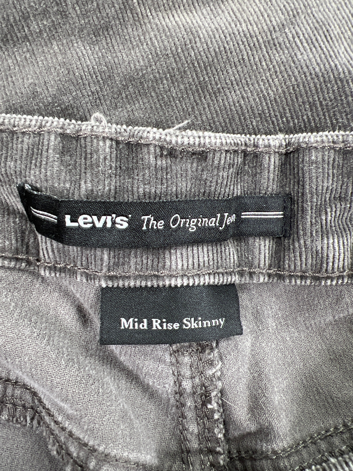 Levi’s Women’s Gray Mid Rise Corduroy Pants - 8