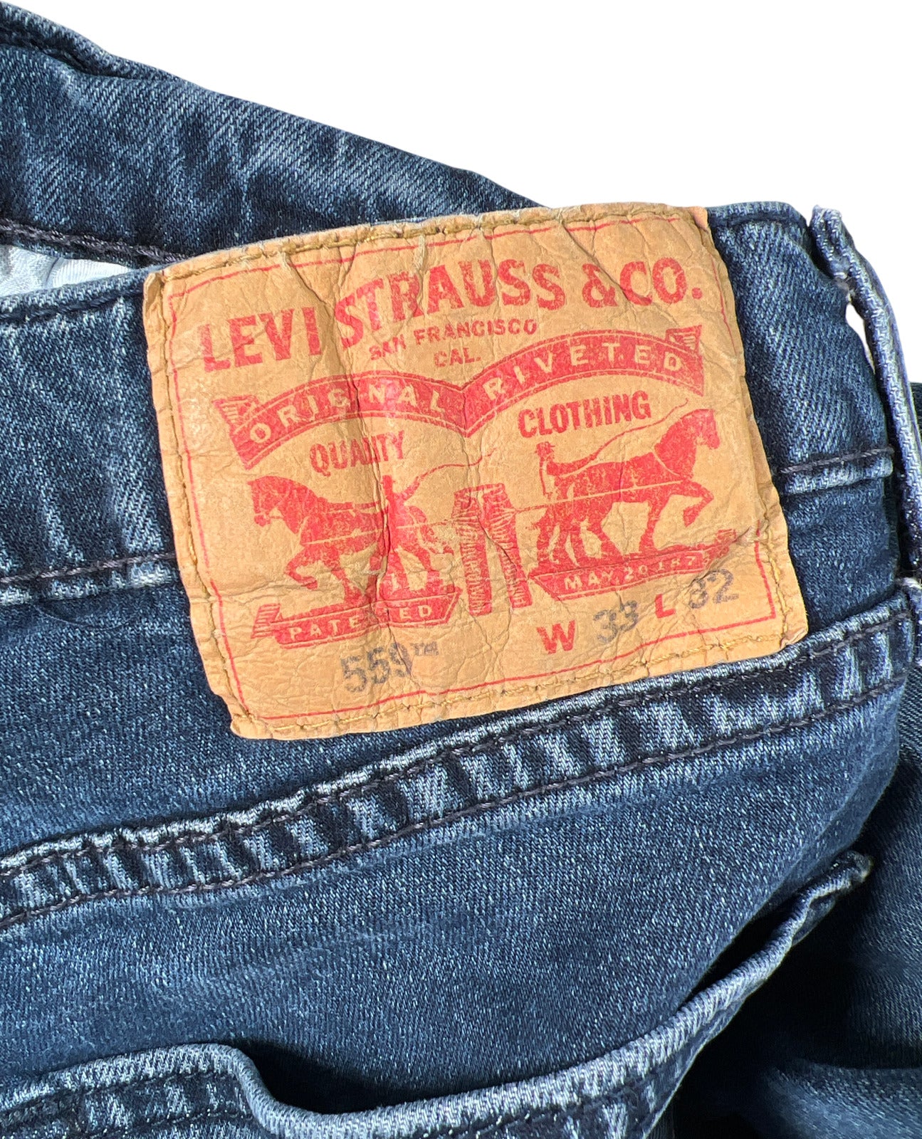 Levi’s Men’s Medium Wash 559 Relaxed Fit Straight Denim Jeans - 33x32