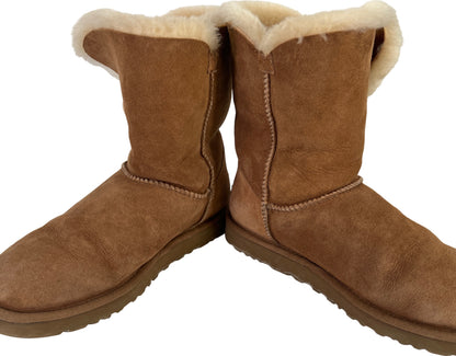 UGG Women’s Chestnut Brown One Bailey Button Short Shearling Boots - 8