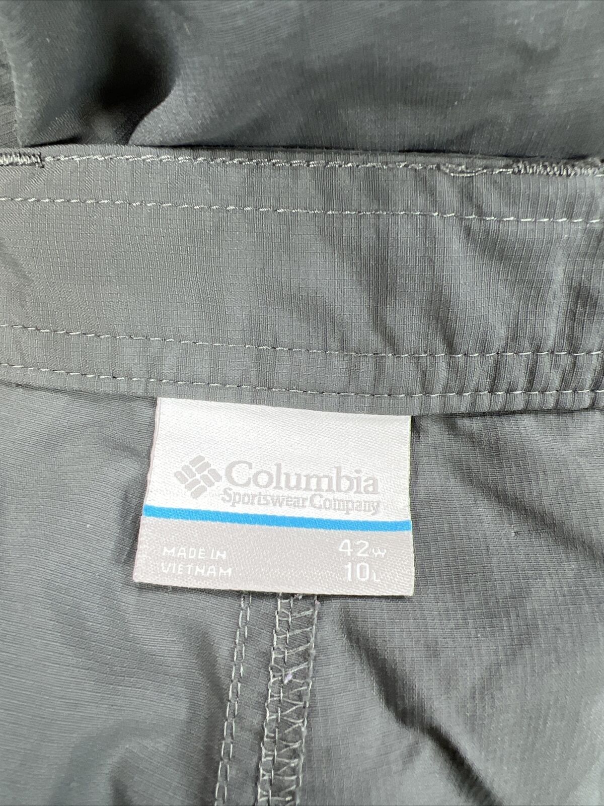 Columbia Men's Gray Hybrid 10in Inseam Shorts - 42