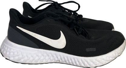 Nike Women’s Black Revolution Lace Up Athletic Shoes - 7.5