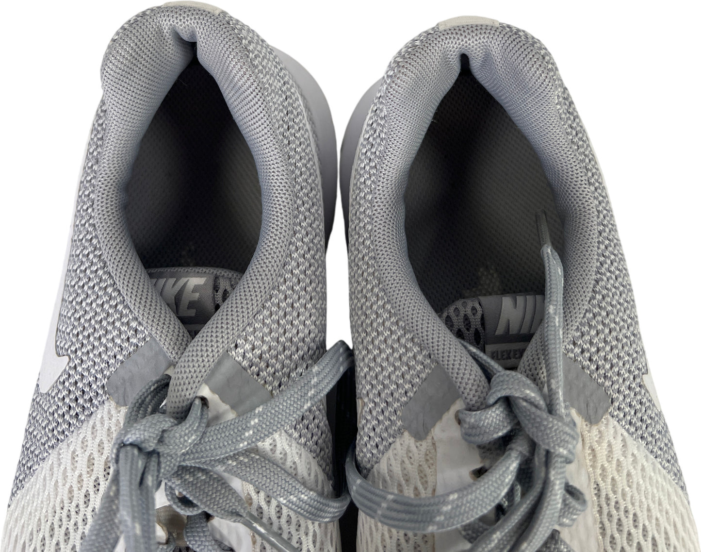 Nike Women’s Gray/White Flex Experience RN 5 Lace Up Athletic Sneakers - 8.5