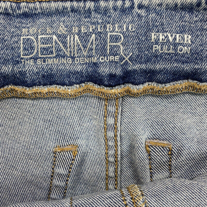 Rock and Republic Women's Light Wash Denim Rx Fever Pull On Jeans - 18