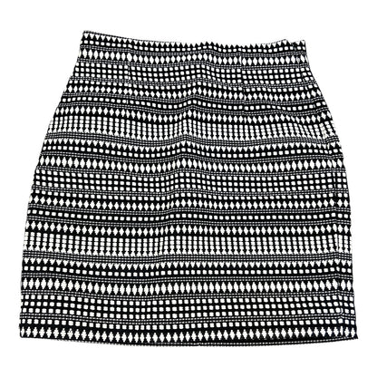 NEW Chelsea and Theodore Women’s Black/White A-Line Skirt - 6