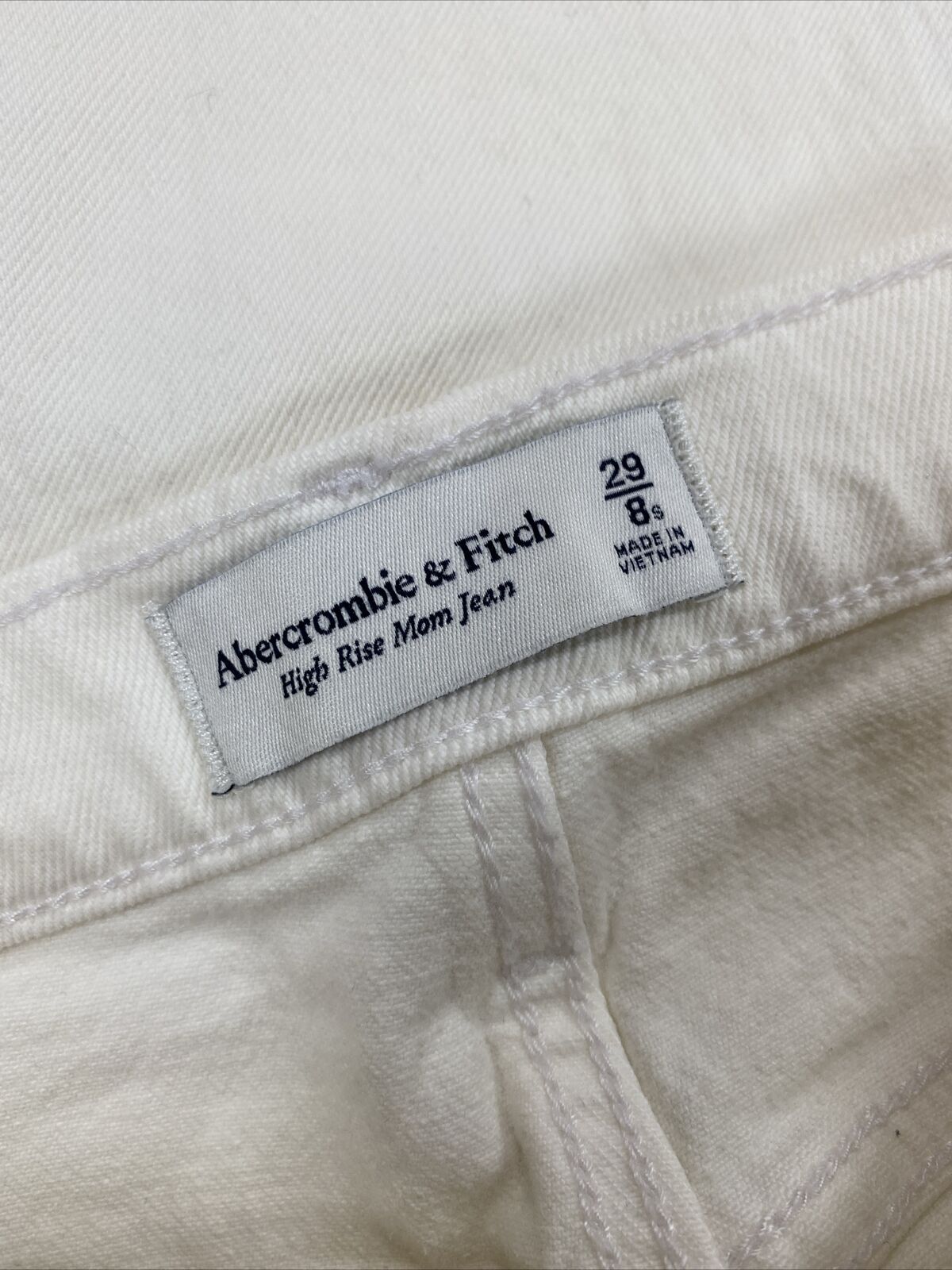 NEW Abercrombie and Fitch Women's White High Rise Mom Jeans - 29/8 Short