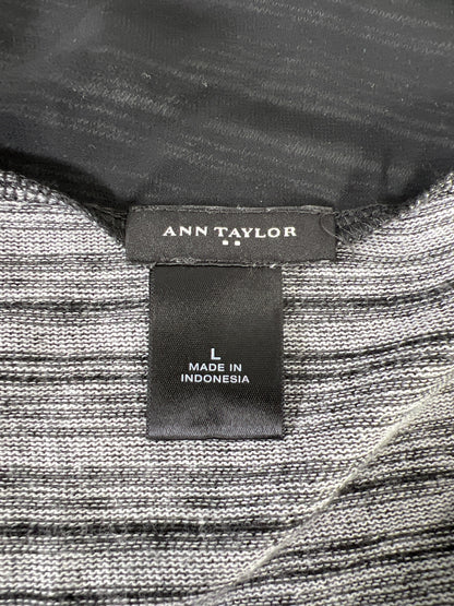 Ann Taylor Women’s Black/Gray Knit Tank Top - L