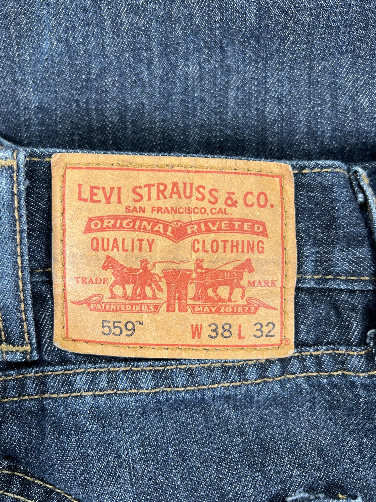 Levis Men’s Dark Wash 559 Straight Leg Denim Jeans - 38x32