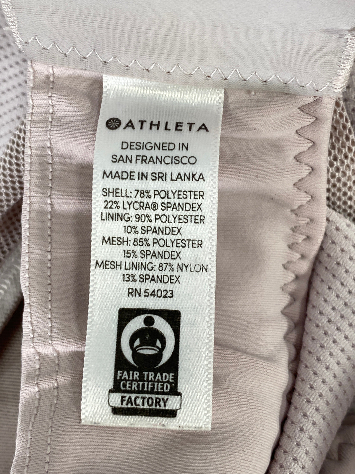 Athleta Women’s Light Pink Empower Sports Bra with Zipper - S