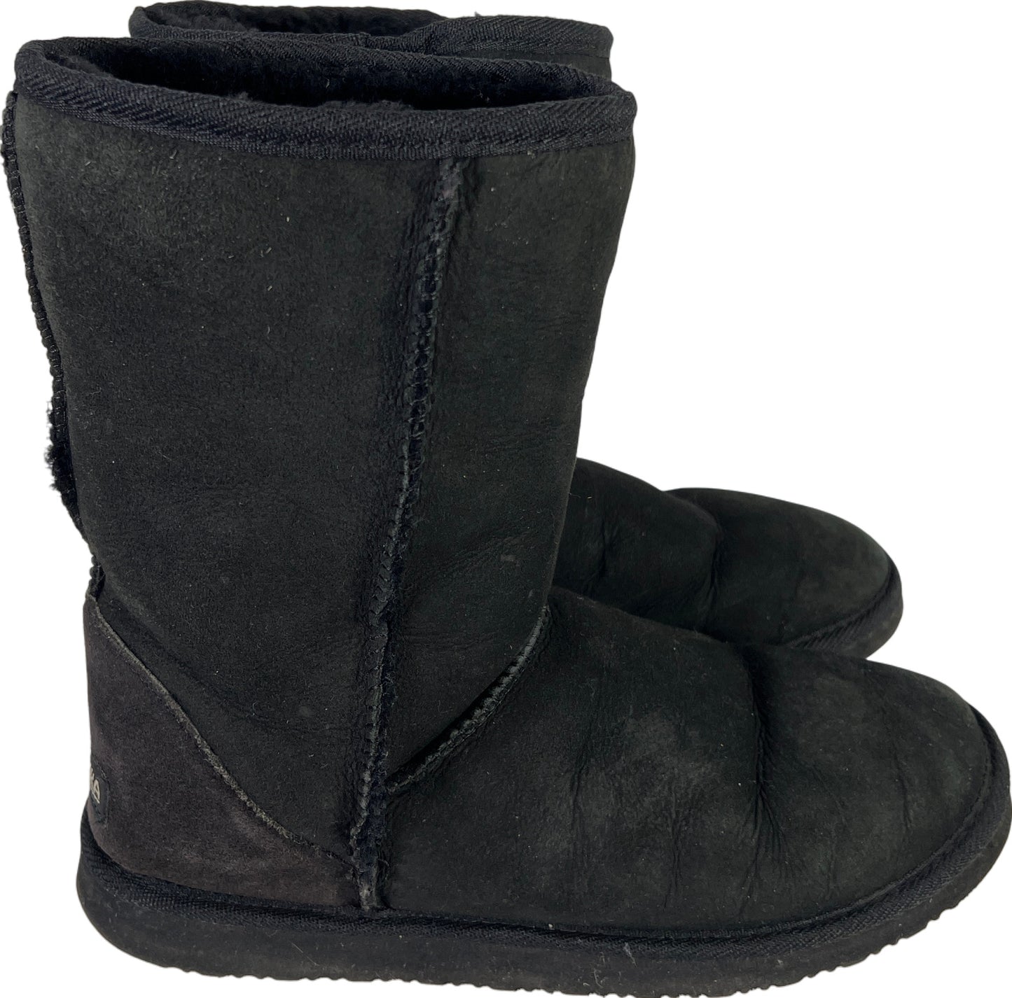 Minnetonka Women’s Black Short Pull On Shearling Boots - 9