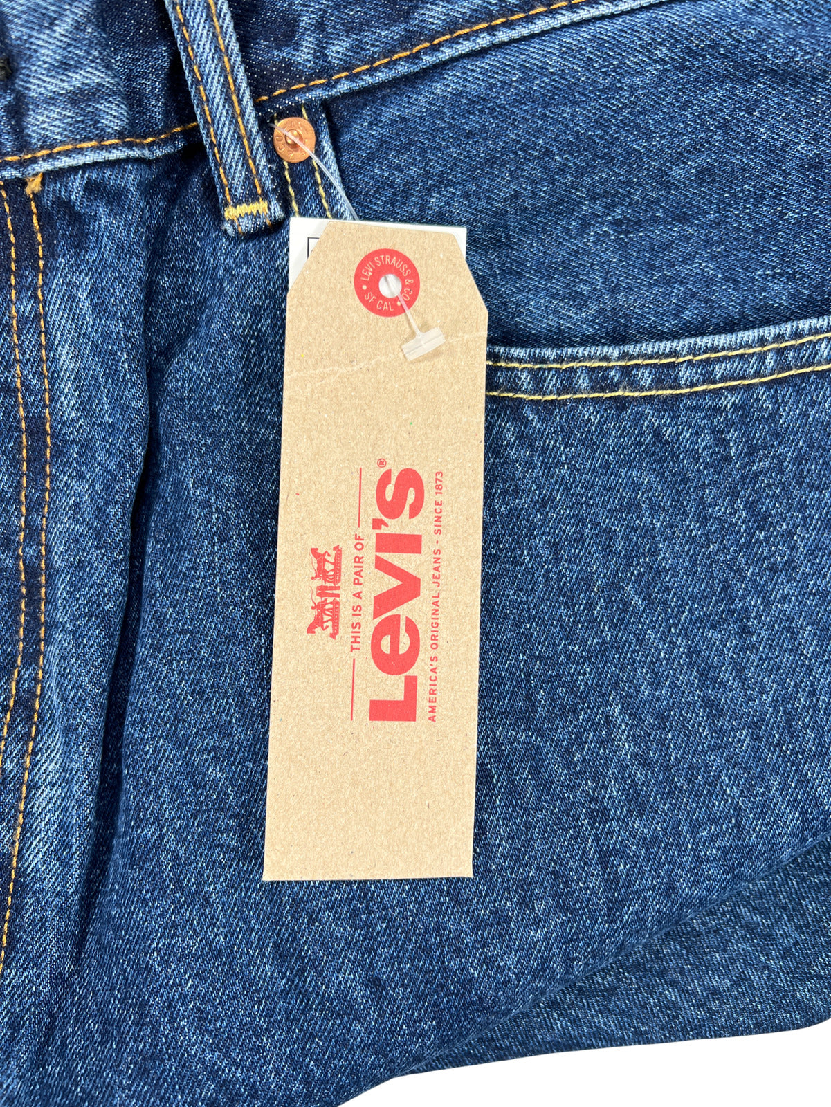 NEW Levi’s Men’s Dark Wash 550 Relaxed Fit Denim Jeans - 38x29