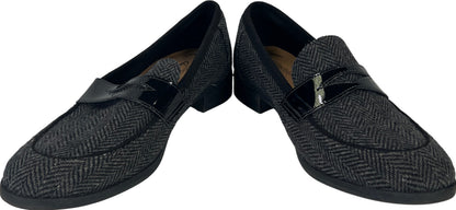 Clarks Collection Women’s Black/Gray Soft Cushion Loafers - 8