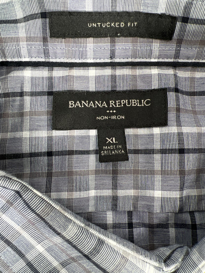 Banana Republic Men’s Blue Plaid Untucked Fit Button Up Shirt - XL