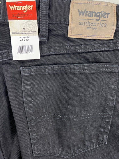 New Wrangler Men’s Black Relaxed Fit Flex Denim Jeans - 42x30