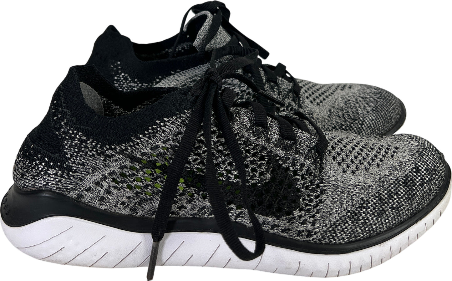 Nike Women’s BlackWhite Free Flyknit Lace Up Athletic Shoes - 7