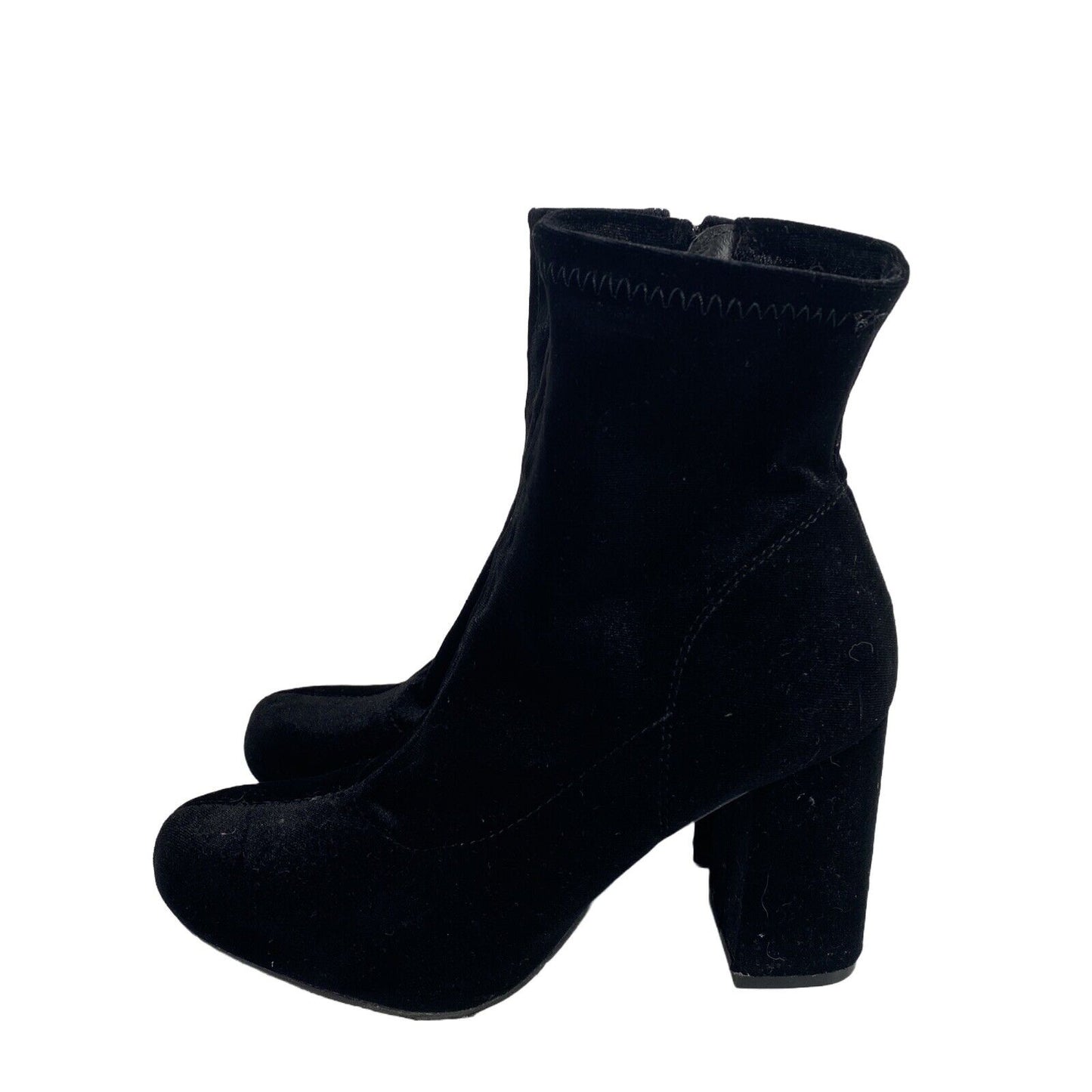 Mia Women's Black Velour Block Heel Ankle Booties - 7.5