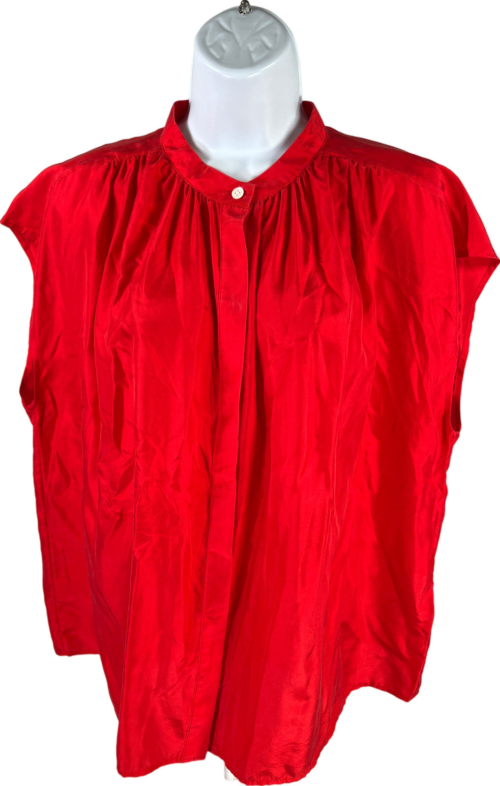 NEW Banana Republic Women’s Red Silk Button Up Sleeveless Blouse - M